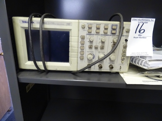 DIGITAL OSCILLOSCOPE