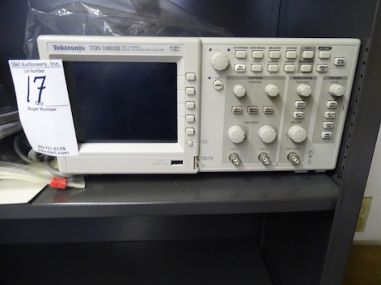 DIGITAL OSCILLOSCOPE