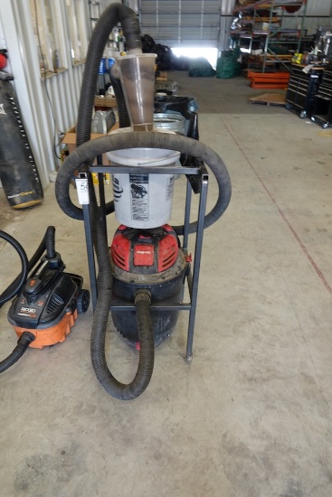 SHOP VAC W/STAND & DUST COLLECTOR