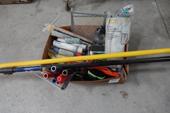 BOX OF PAINT ROLLERS, MISC BRUSHES & EXTENDED POLES