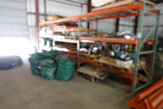 PALLET RACKING (X4)