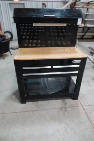 KOBALT WORKSTATION W/OUTLETS & LIGHT