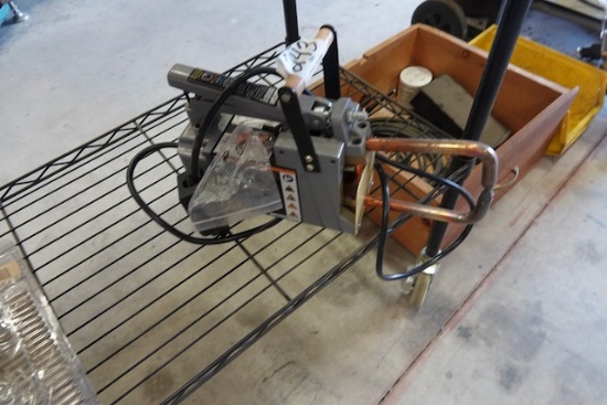 SPOT WELDER