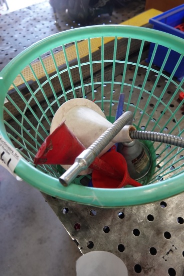 BASKET OF FUNNELS