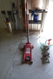PITTSBURGH 3-TON LOW PROFILE FLOOR JACK
