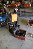 OMNI PRO 220 VULCAN WIRE WELDER W/SPOOL GUN & BOTTLE
