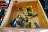BOX OF A SORTED SCREWDRIVER
