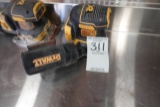 DEWALT ORBIT SANDER