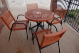 METAL OUTDOOR PATIO TABLE W/CHAIRS X1