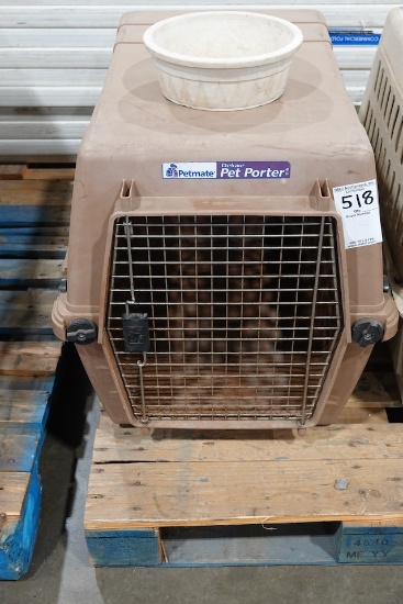 PETMATE PET PORTER W/WATER/FOOD BOWL