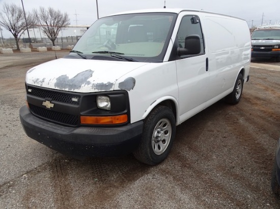 2010 CHEVY EXPRESS