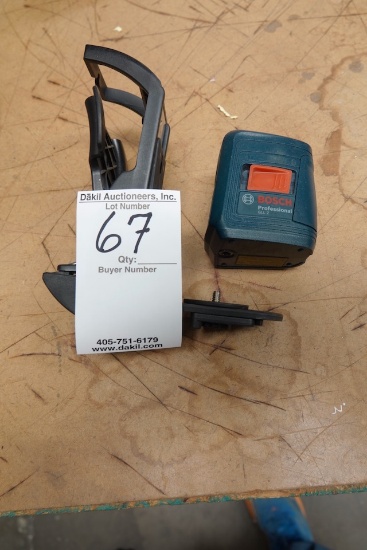 BOSH LASER LEVEL W/CLAMP