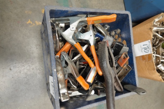 BUCKET, BOX OF CLAMPS