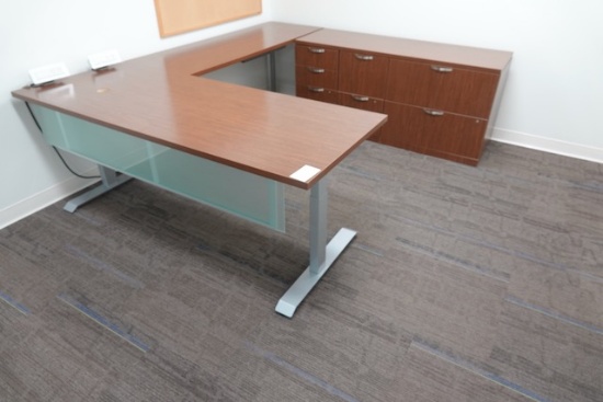 OFFICE COMBO W/ADJUSTABLE HEIGHT DESK, KEYBOARD TABLE, MATCHING CREDENZA & DRY ERASE BOARD X1