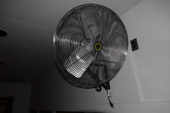 WALL MOUNT SHOP FAN