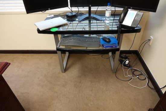 COMPUTER DESK