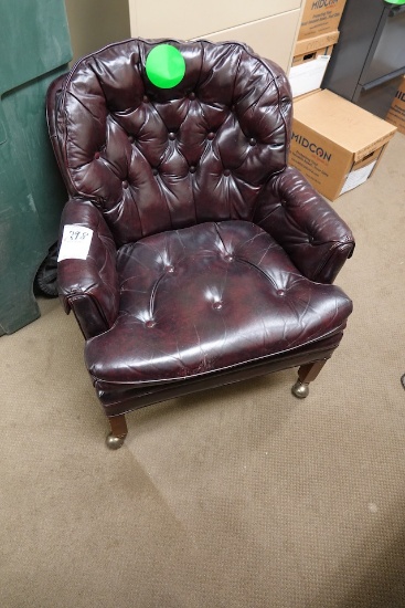 LEATHER CHAIR