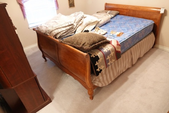 FULL SIZE BED