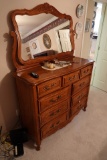 DRESSER W/MIRROR & CONTENTS