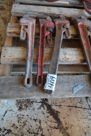 18” PIPE WRENCH (X3)