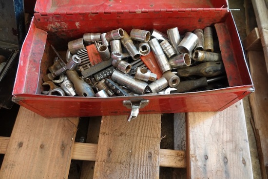 TOOLBOX & CONTENTS