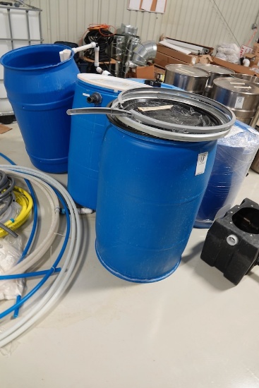 BLUE BARRELS X1