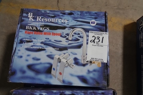 KNEE VALVE W/SPOUT (X2)
