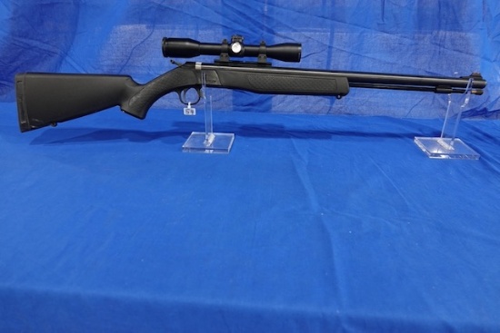 CVA WOLF 50 CAL BLACK POWDER RIFLE W/BUSHNELL SCOPE