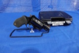 TAURUS THE JUDGE PUBLIC DEFENDER 45/410 REVOLVER 5 SHOT S/N: DO149006