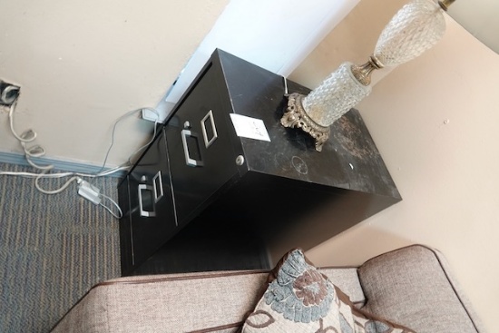 2-DRAWER FILE CABINET