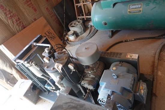FS CUTRIS SCREW DRIVE 25 HP COMPRESSOR 3 PH