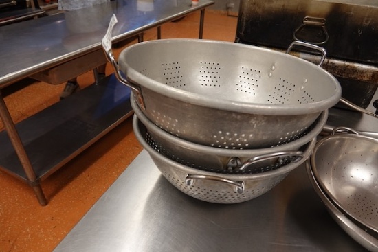 COLANDER (X3)