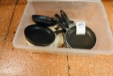 SKILLETS (X8)