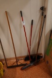 BROOMS & SQUEEGEE X1