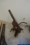 LIFTING VISE