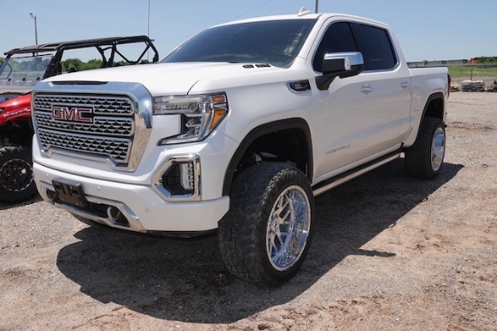 2021 GMC DENALI