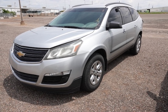 2015 CHEVY TRAVERSE LS