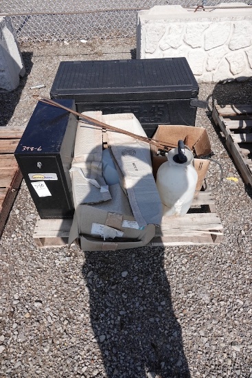 PALLET W/PACKER-45 DELTA BOX, NORTHERN INDUSTRIAL TRUCK BOX, HEAD LIGHTS, SPRAYER & CORKS