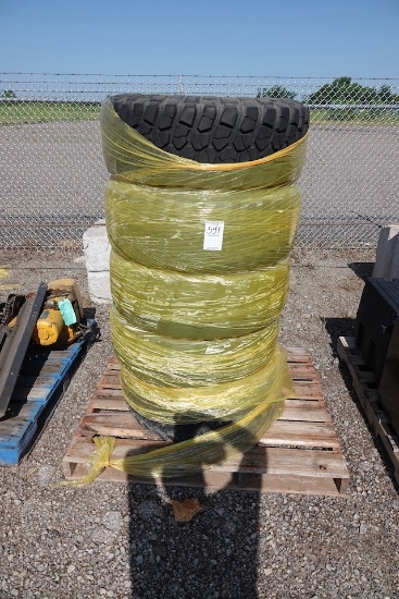 BF GOODRICH TIRES MOD-TERRAIN T/A KM2 33X12.50 R 15 LT (X5)