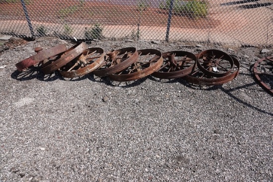 METAL WAGON & BUGGY WHEELS (X8)