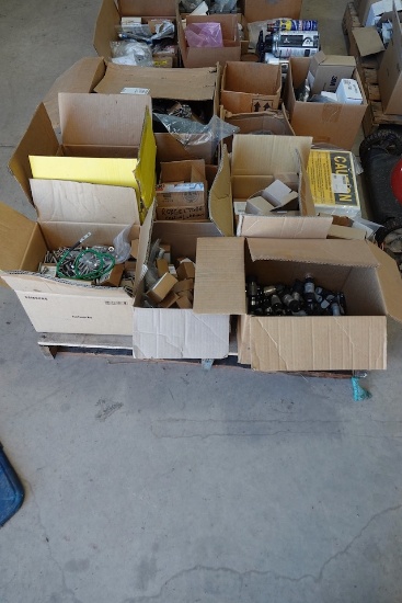 PALLET OF TELECOM COPMPNENTS