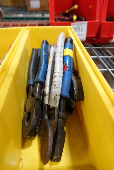 TUB OF TOOLS