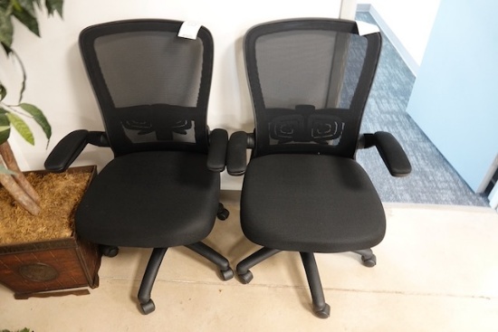 OFFICE CHAIR