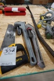 PIPE WRENCHES, SAW & CROWBAR X1