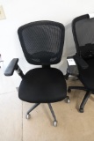 OFFICE CHAIR