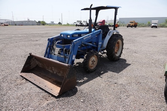 New Holland 1720 Tractor