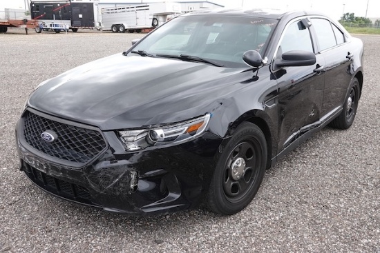 2016 Ford Taurus