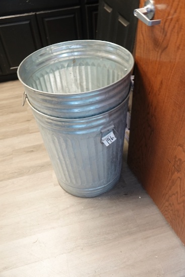 GALVANIZED TRASH CANS (X5)