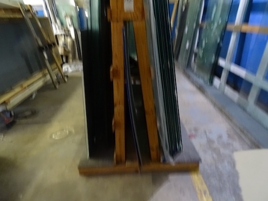 STANDING DOUBLE SIDED WOOD GLASS RACK