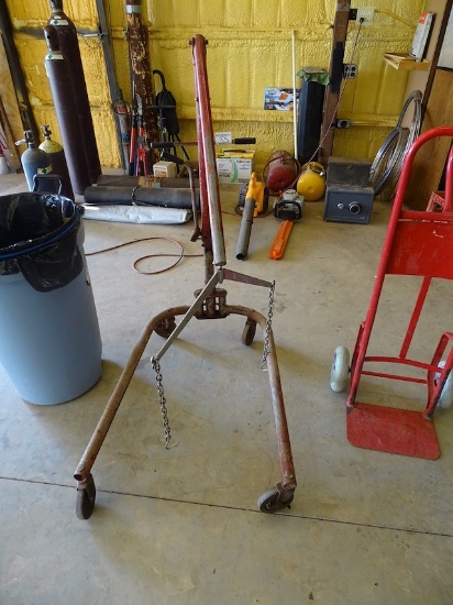 HYDRAULIC PORTABLE HOIST ON WHEELS